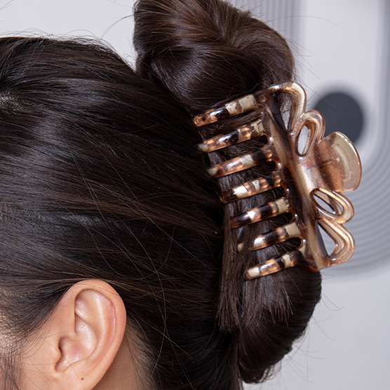 Hair clips for store thick hair